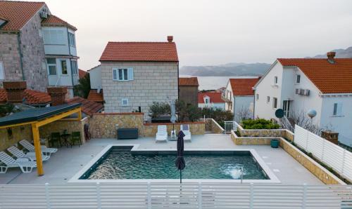 Zvekovica House | Holiday Home Swiss