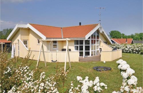Mommark Strand House | Holiday Home Sydals With Fireplace 1