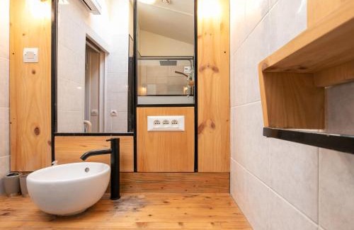 Saint-Fregant House | Holiday Home Ti Bonheur by Interhome