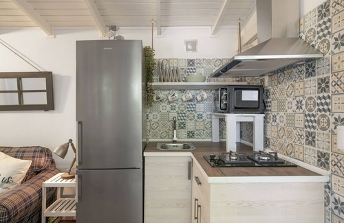 Zahora House | Holiday Home 'Tiny House La Loma' with Private Terrace and Private Garden