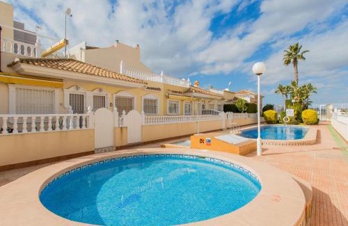Los Alcazares House | Holiday Home Tista by Interhome