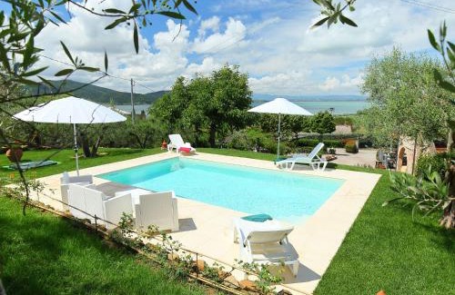 Magione House | Holiday Home Trasimeno link by Interhome