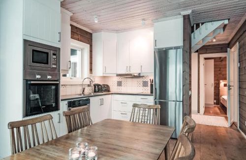 Undersaker House | Holiday Home Trillevallen 601 by Interhome