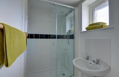 Carnmenellis House | Holiday Home Trinity Close by Interhome