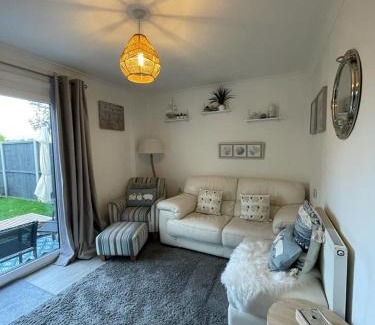 Tywyn House | Holiday home, Tywyn, great location