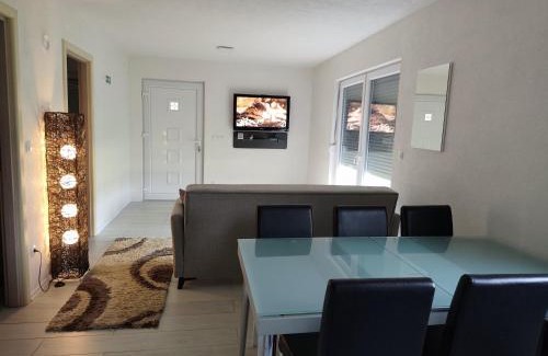Mali Radic House | Holiday home Una - H