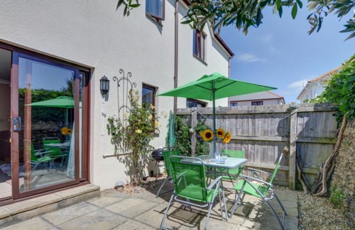 Braunton House | Holiday Home Valentines Cottage by Interhome