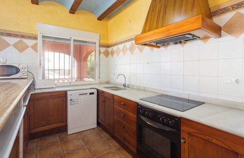 Molinell House | Holiday Home 'Villa Adela' with Sea Views, Private Pool and Wi-Fi