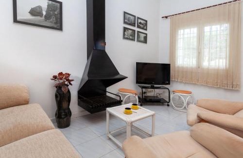 Pals House | Holiday Home Villa Blanca Feliu by Interhome