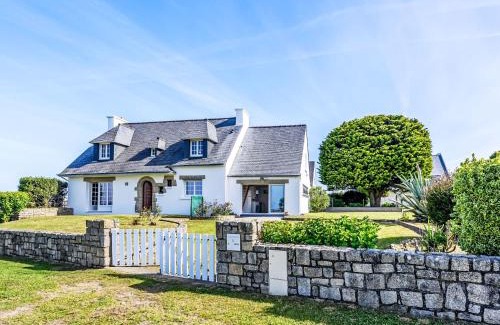 Plouhinec House | Holiday Home Villa Colette by Interhome