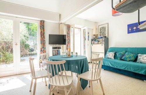 La Grande-Motte House | Holiday Home Villas Plein Soleil 1 by Interhome