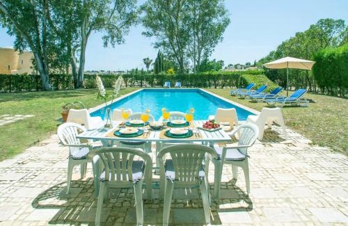 Penina House | Holiday Home Villa Golf by Interhome