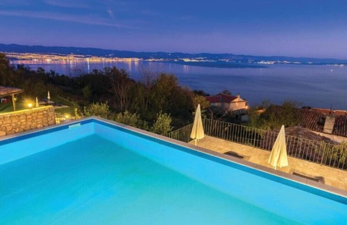 Obrs Villa | Holiday home Villa Bella with pool by Villas Guide