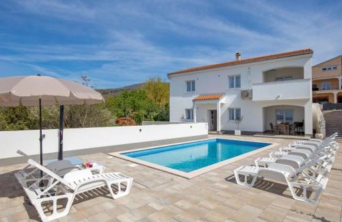 Jadranovo House | Holiday Home Villa Lea by Interhome