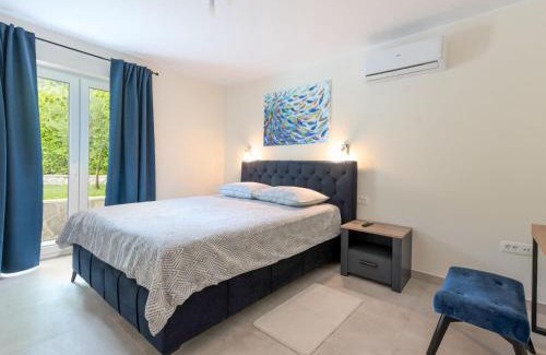 Rukavac House | Holiday Home Villa Luni by Interhome
