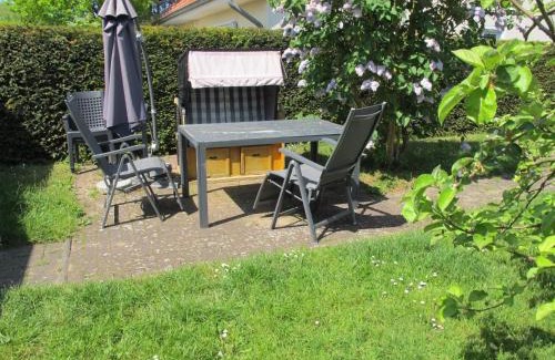 Kaltenhof House | Holiday Home Villa Meike - Insel Poel by Interhome