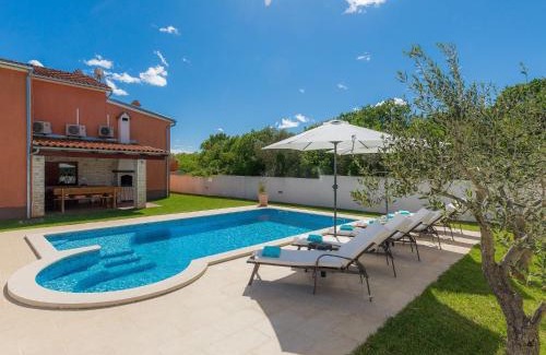 Rakalj House | Holiday Home Villa Prisedi by Interhome