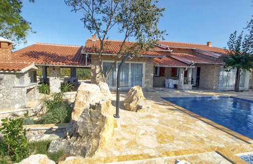 Krusevo House | Holiday Home Villa Sandra by Interhome