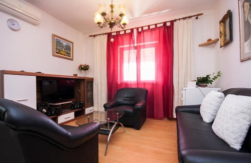 Goris House | Holiday Home Vjeko