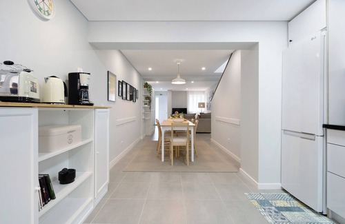 Ponta Delgada House | Holiday Home 'Vlp Amorim' with Private Terrace and Wi-Fi