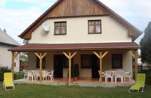 Balatonkeresztur House | Holiday home with modern equipment