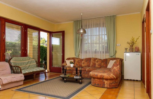 Balatonkeresztur House | Holiday home with pool, air conditioning, washing machine, beautiful, well-kept garden