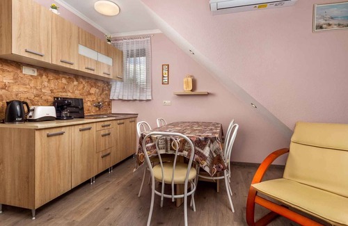 Balatonkeresztur House | Holiday home with air conditioning, pool, WiFi