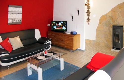 Oberhavel House | Holiday Home Waldhäuser-2 by Interhome