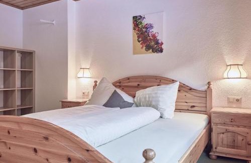 Sankt Leonhard im Pitztal House | Holiday Home Wiese by Interhome