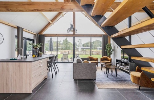 Baarle-Nassau House | Holiday Home with Pond View in Brabant