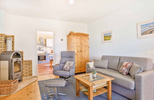 Putbus House | Holiday home with a garden in the Biosphere Reserve