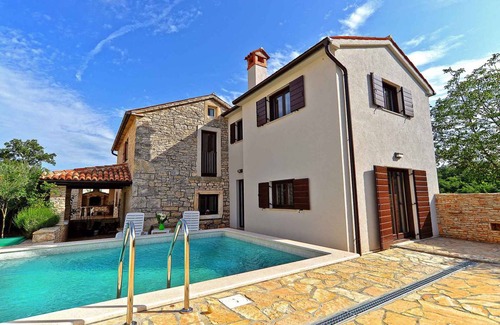 Peresiji House | Holiday home with Pool