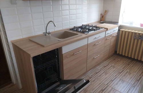 Balatonlelle House | Holiday home with a large garden, WiFi and washing machine