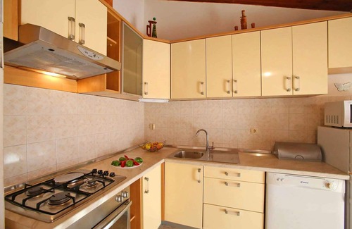 Ripenda Verbanci House | Holiday home with mounting Pool