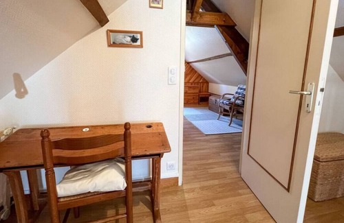 Tremolat House | Holiday home with swimming pool and garden in a typical village