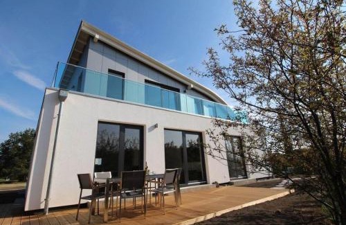 Pruchten House | Holiday home with swimming pool