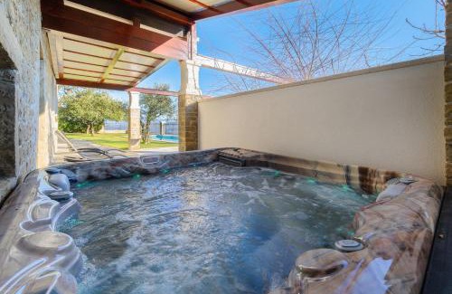 Zamask House | Holiday Home Zamask