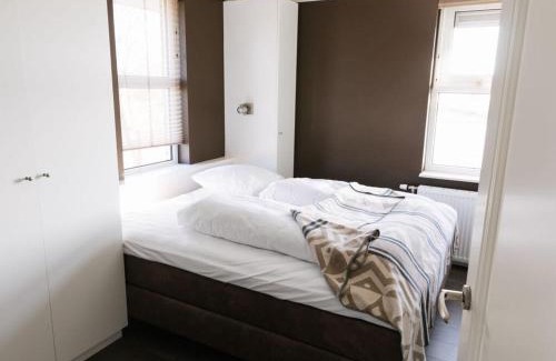 Makkum Apartment | Holiday home Zanddrijver