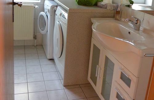 Neßmersiel House | 🍀 Holiday home Zwergrobbe comfort house with garden terrace, patio furniture