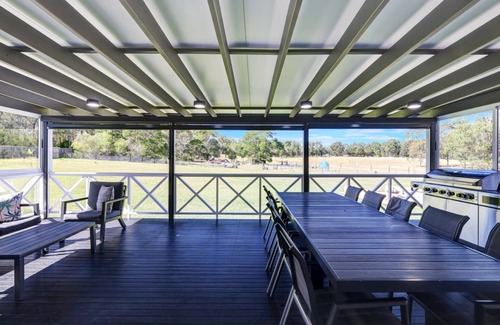 Falls Creek House | Holiday Homestead - Large Farm Stay Style Home