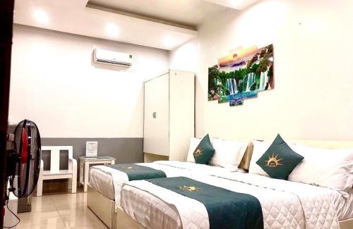 Ngo Quyen Hotel | Holiday Hotel 2