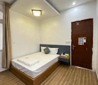 Ngo Quyen Hotel | Holiday Hotel 2