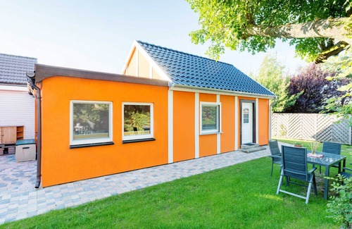 Dierhagen Ost Apartment | Holiday house 3 - Hotel Haus Windhook (directly at the Baltic Sea)