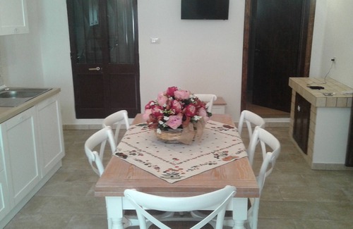 Felline House | Holiday House "A Casa di Monia"