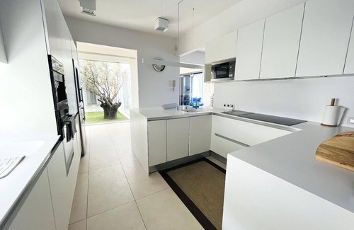 Costa Adeje House | Holiday house Adeje for 1 - 10 persons with 4 bedrooms - Holiday house