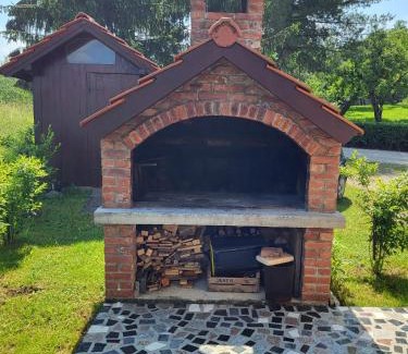 Duga Resa House | Holiday house and apartments Vale