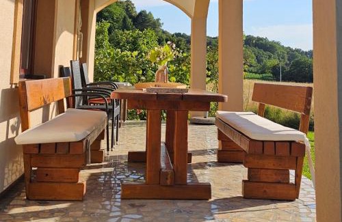 Duga Resa House | Holiday house and apartments Vale