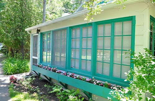 Frankfort Cottage | Holiday House at Three Pines