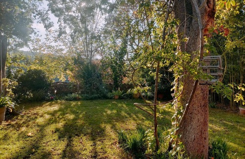 Chateauneuf-le-Rouge House | Holiday house Beaurecueil for 1 - 6 persons with 3 bedrooms - Row house