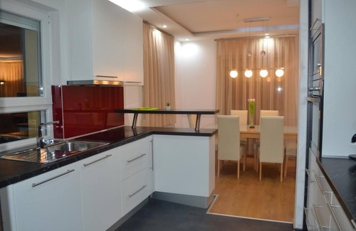 Ilidza House | Holiday house Blazuj for 1 - 7 persons with 4 bedrooms - Row house